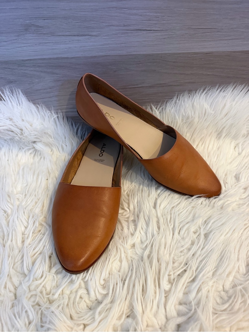 ALDO Women's Tan Genuine Leather Pointed Ballet Flats